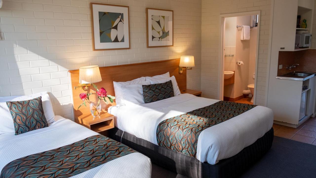 וואנגארטה Parkview Motor Inn And Apartments מראה חיצוני תמונה