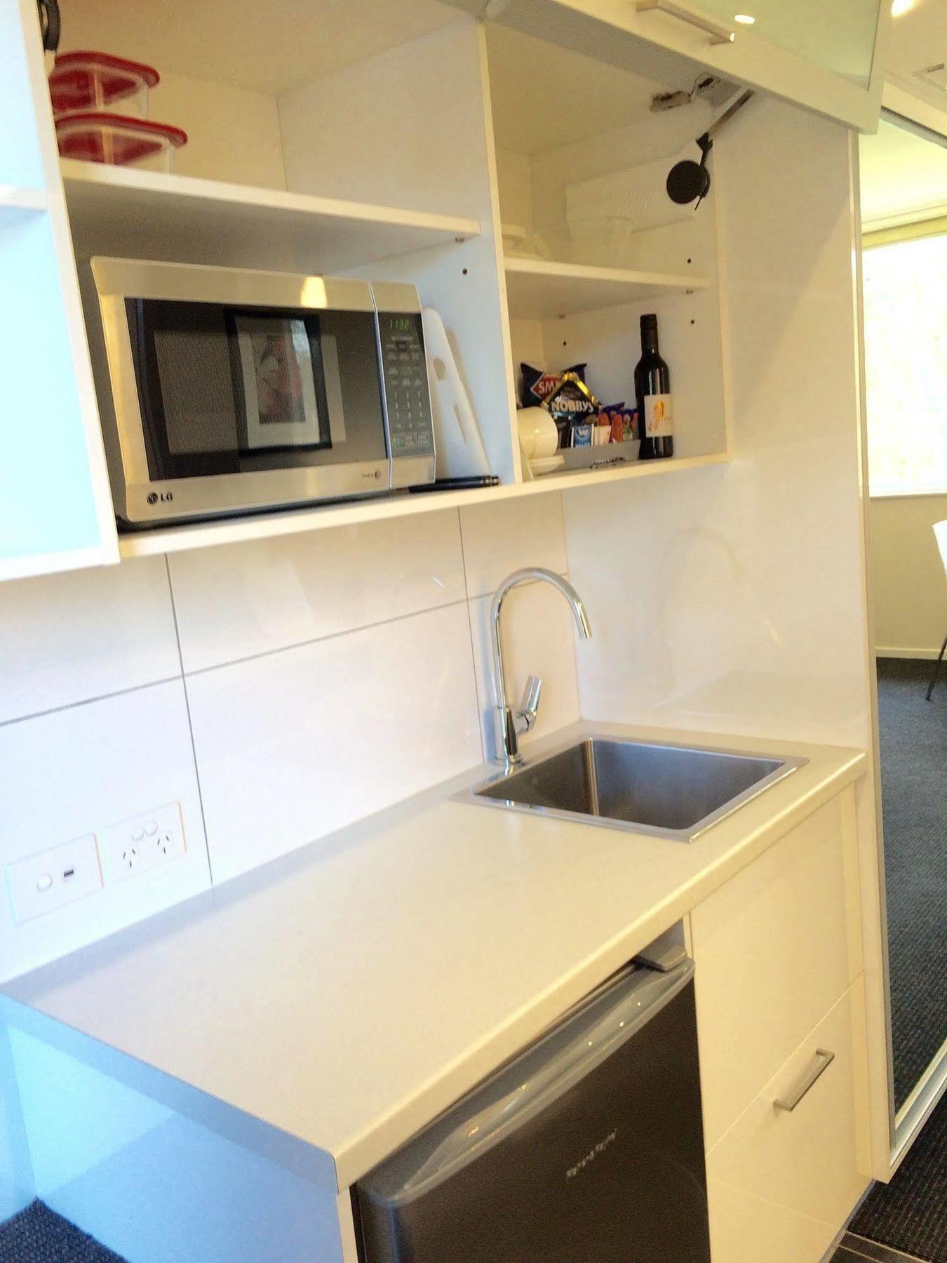 וואנגארטה Parkview Motor Inn And Apartments מראה חיצוני תמונה
